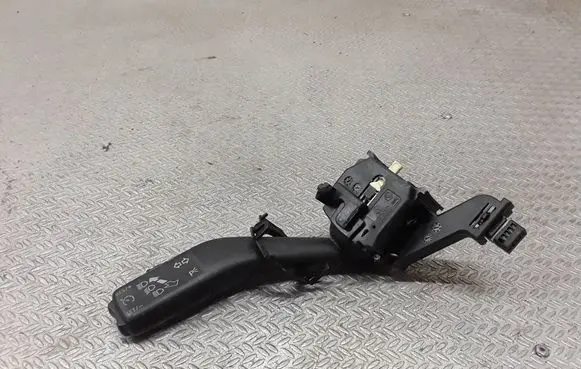 Volkswagen Golf V Indicator stalk 1K0953513G
