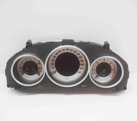 Mercedes-Benz E C207 W207 Speedometer (instrument cluster) A2189021001 A2189020901