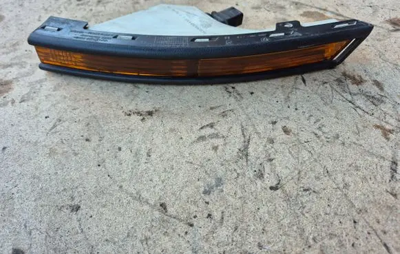 Volkswagen PASSAT B6 Front indicator light 3C0953041C