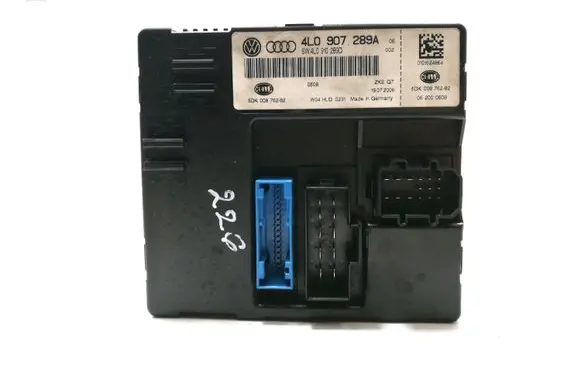 Audi Q7 4L Comfort/convenience module 4L0907289A 4L0910289A
