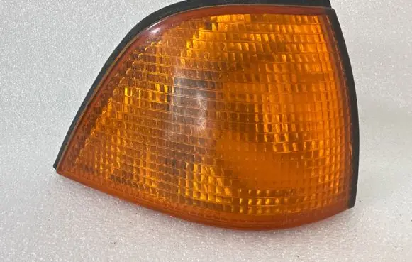BMW 3 E36 Front indicator light 1393278