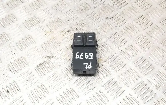 Ford Mondeo Mk III Electric window control switch 1S7T14A132 031633