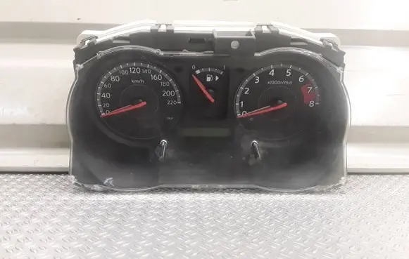 Nissan Note (E11) Speedometer (instrument cluster) 9U00B