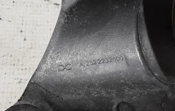 Mercedes-Benz GLA H247 Driveshaft support bearing bracket A2822232600