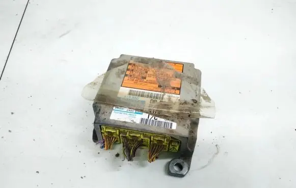 Toyota Avensis Verso Airbag control unit/module 8917044050 89170-44050