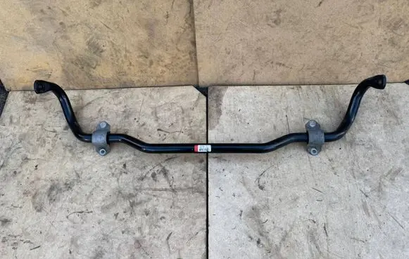 Alfa Romeo Stelvio Front anti-roll bar/sway bar 00505527010