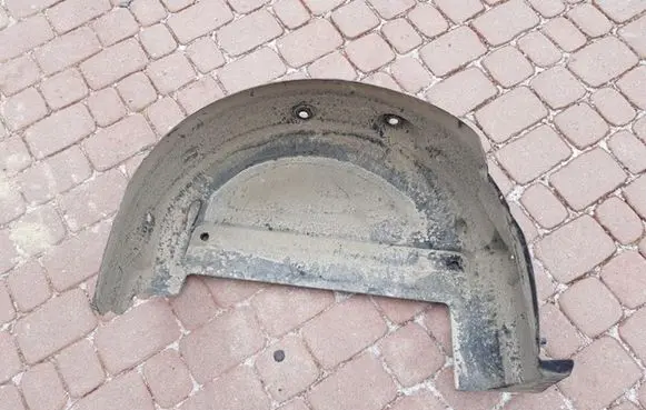 Renault Trafic III (X82) Rear arch fender liner splash guards 767499731R