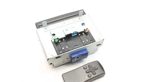 Volvo V70 GPS navigation control unit/module 31282523
