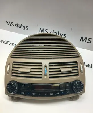 Mercedes-Benz E W211 Climate control unit A2118300685 2118300685 A2118300054