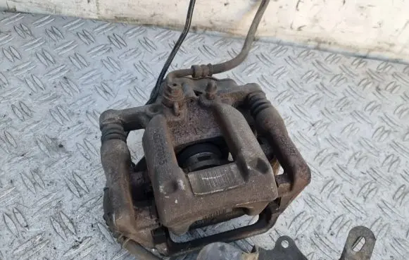 Citroen C4 SpaceTourer Rear brake caliper 2005318 607704 AD777015