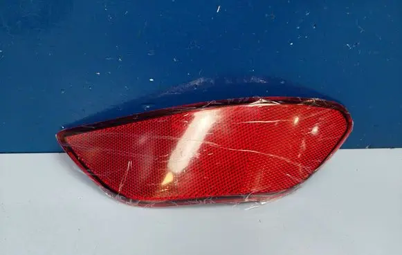 Porsche Cayenne (92A) Rear tail light reflector 95863110500 7P5945105