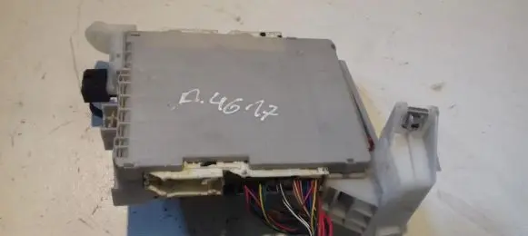 Toyota Prius (XW30) Comfort/convenience module 8273047441 82730-47441