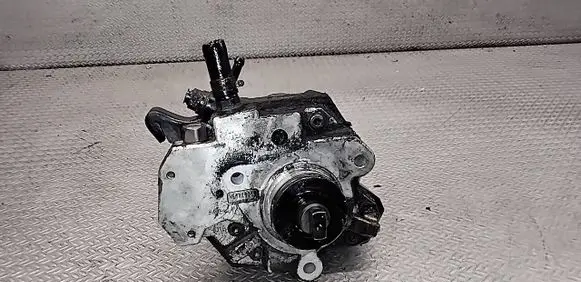 Toyota Yaris Fuel injection high pressure pump 