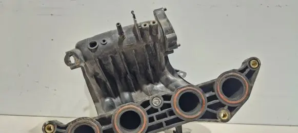 Peugeot 207 CC Intake manifold 9686926180