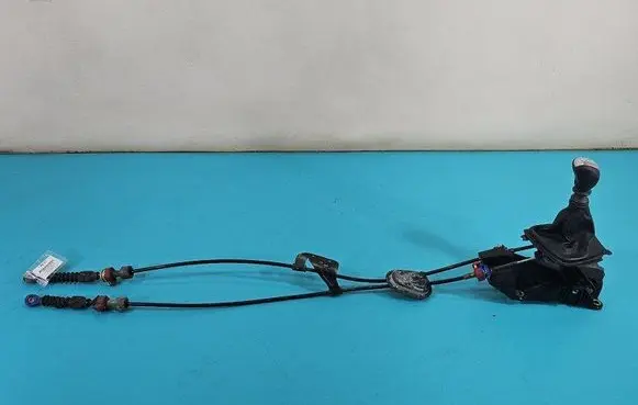 Gear shift cable linkage