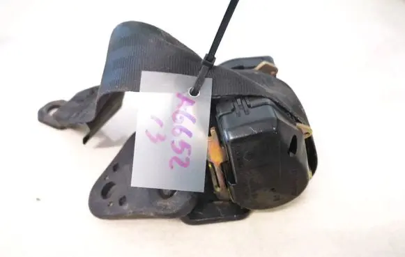 Chrysler Neon I Front seatbelt 5200397