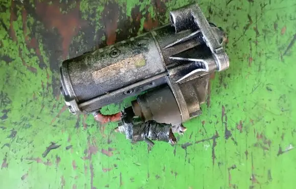 Nissan Primera Starter motor