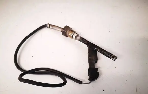 Mercedes-Benz ML W164 Exhaust gas temperature sensor A0051531128