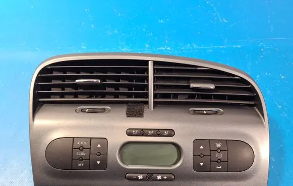 Seat Altea XL Tailgate/trunk/boot open switch 