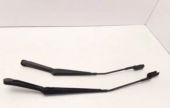 Seat Ibiza III (6L) Front wiper blade arm 6L1955410E 6L1955410 6L1955409