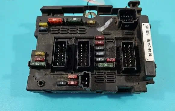 Peugeot 807 Central body control module 9646405480 IMPRK1444517