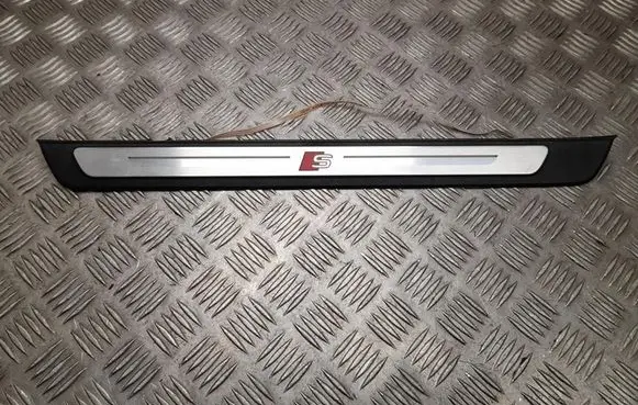 Audi A6 S6 C8 4K Other sill/pillar trim element 4K0947405A