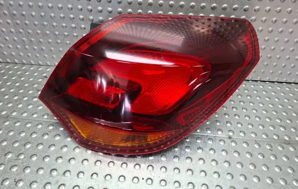 Opel Astra J Rear/tail lights S27639087