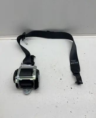 Volvo XC90 Rear seatbelt 39825727 626936000 03032017