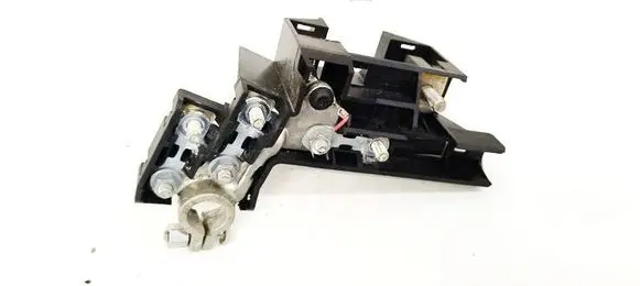 Positive cable (battery)