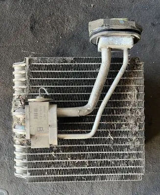 Mitsubishi Pajero Air conditioning (A/C) radiator (interior) 