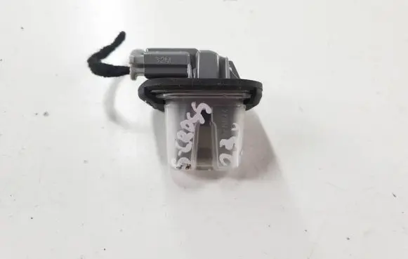 Suzuki SX4 S-Cross Number plate light