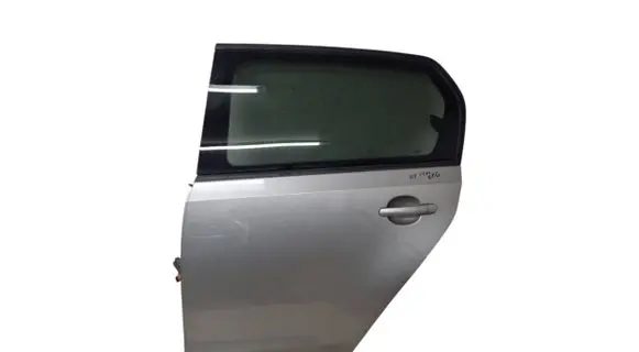 Volkswagen Up Rear door