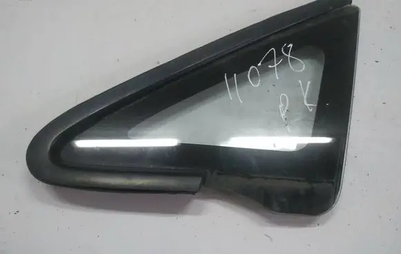 Honda Jazz Front triangle window/glass AS2