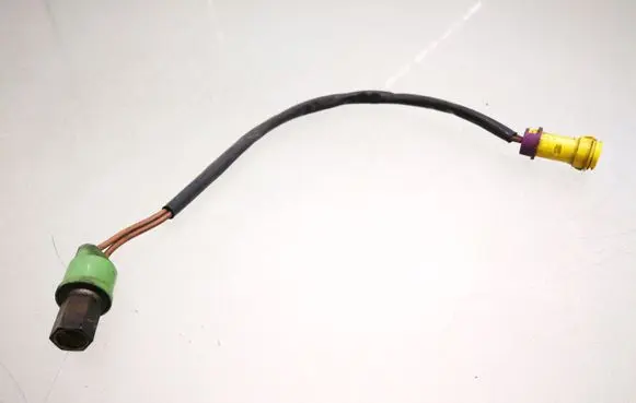 Air conditioning (A/C) pressure sensor