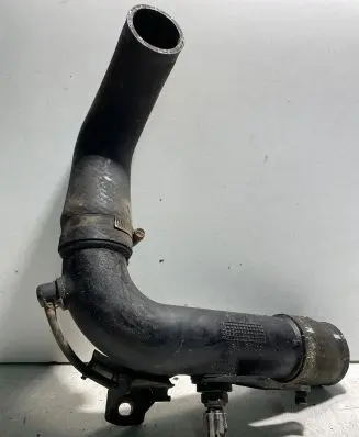 Toyota Auris 150 Intercooler hose/pipe 173620R021