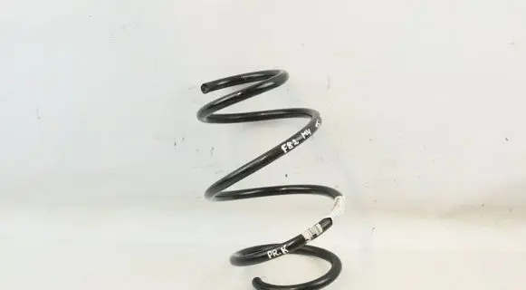BMW M4 F82 F83 Front coil spring 7847701 31337847701