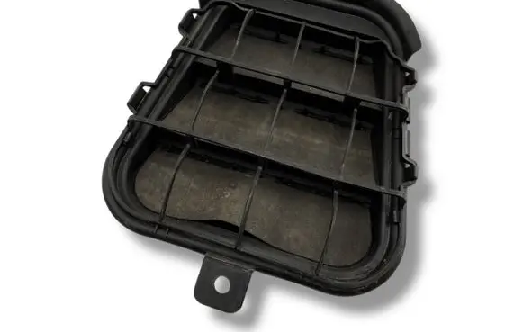 Audi Q2 - Fender grill 4G9819181C