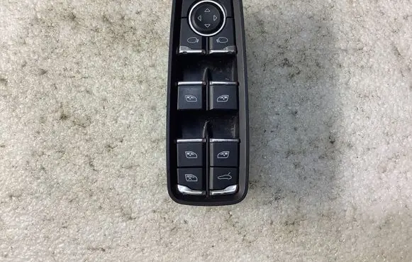 Porsche Macan (95B) Electric window control switch 7PP959858AF 10119654