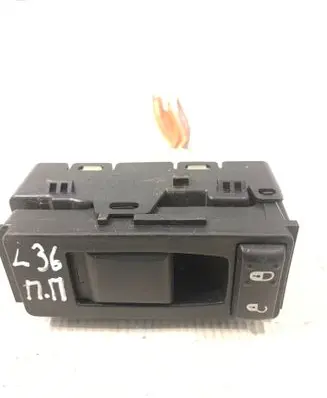 Jeep Patriot Electric window control switch