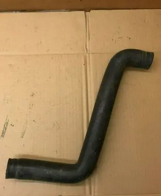 Volkswagen Golf II Engine coolant pipe/hose 191121101Q