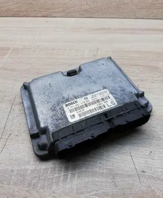 Opel Astra G Engine control unit/module ECU 90589736 0281001670