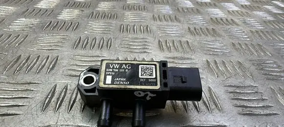 Skoda Superb B8 (3V) Exhaust gas pressure sensor 03N906051B