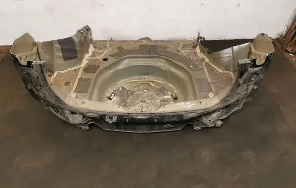 Toyota Avensis T270 Rear bodywork 