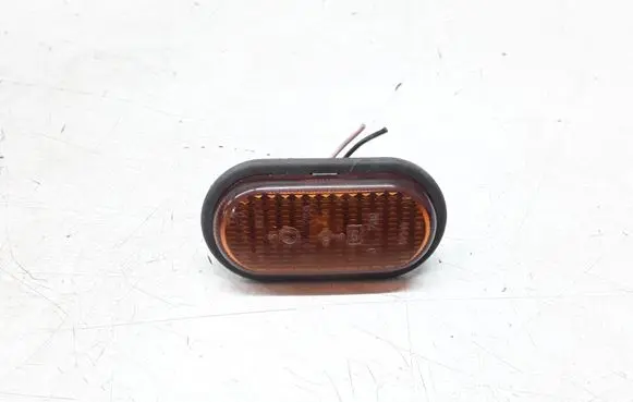 Renault Master II Front fender indicator light 7700847333