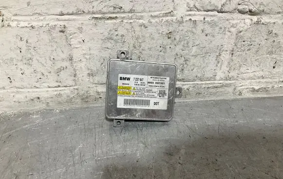 BMW 7 F01 F02 F03 F04 Headlight ballast module Xenon 7237647 W003T20071