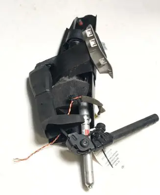 Volvo V70 Front seatbelt P39811480 615309500E 6291104