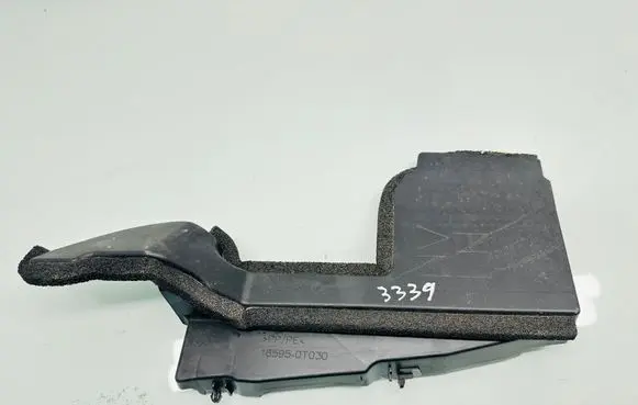 Toyota Auris E180 Intercooler air guide/duct channel 165950T030