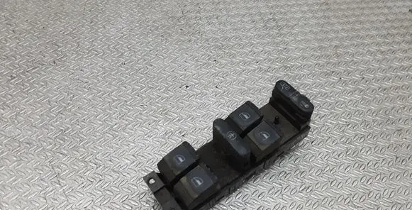 Skoda Octavia Mk1 (1U) Electric window control switch 1J4959857