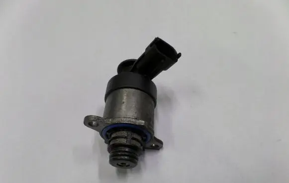 Citroen DS3 Fuel injection high pressure pump 0928400788