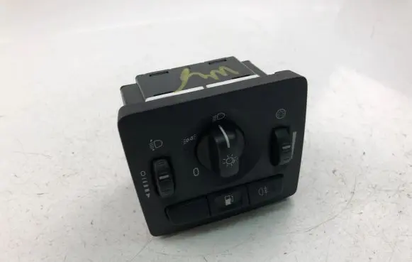 Volvo V50 Light switch 30739298